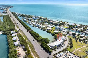 100 Iroquois Dr, Islamorada, FL 33036 - Photo 34