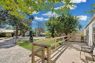 802 Largo Rd, Key Largo, FL 33037 - Photo 2