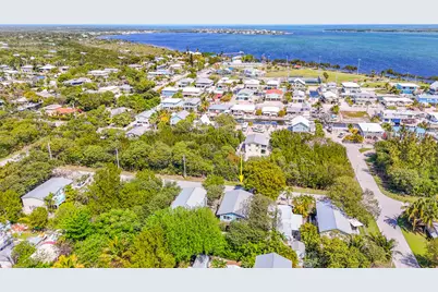 31042 Avenue J, Big Pine Key, FL 33043 - Photo 26