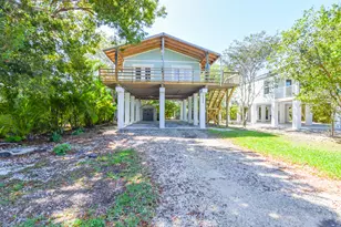 31042 Ave J, Big Pine Key, FL 33043 - Photo 2