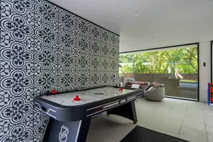 32 N Bounty Ln, Key Largo, FL 33037 - Photo 12