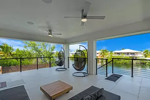 32 N Bounty Ln, Key Largo, FL 33037 - Photo 42