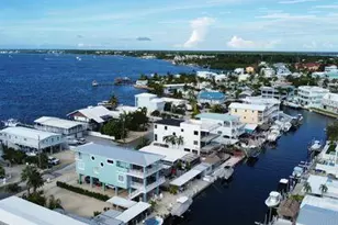 721 Garden State Ln, Key Largo, FL 33037 - Photo 1