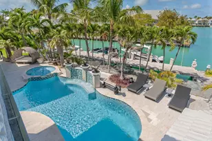 152 N Indies Dr, Duck Key, FL 33050 - Photo 52