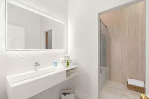 152 N Indies Dr, Duck Key, FL 33050 - Photo 44