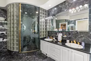 152 N Indies Dr, Duck Key, FL 33050 - Photo 34