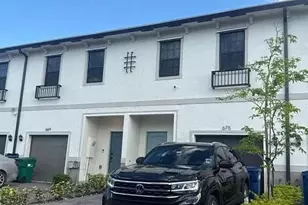 669 SW 11th St, Florida City, FL 33034 - Photo 2