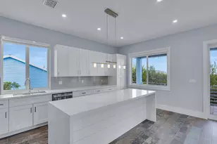 124 Venetian Way, Islamorada, FL 33036 - Photo 14