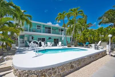 330-340 4th Street, Key Colony, FL 33051 - Photo 14