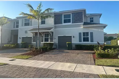 763 SE 17th Street, Homestead, FL 33034 - Photo 2