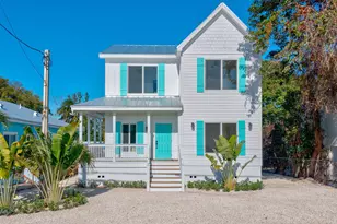 718 Largo Rd, Key Largo, FL 33037 - Photo 1