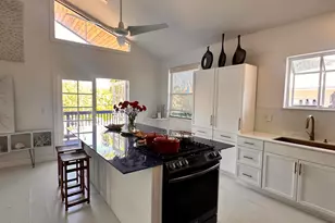 9 SE Marlin Ave, Key Largo, FL 33037 - Photo 12