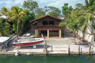 128 Plantation Dr, Islamorada, FL 33070 - Photo 2