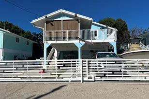 423 Mahogany Ave, Key Largo, FL 33037 - Photo 1