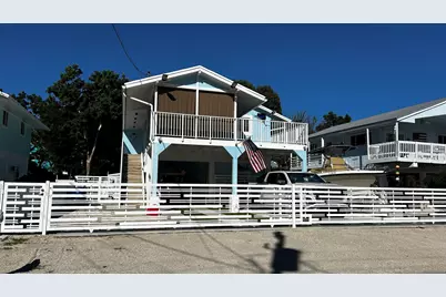 423 Mahogany Avenue, Key Largo, FL 33037 - Photo 2