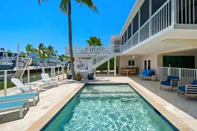 137 Cortez Drive, Upper Sugarloaf Key, FL 33036 - Photo 10