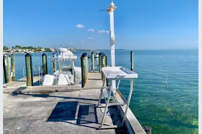 901 S Emerald Drive, Key Largo, FL 33037 - Photo 36