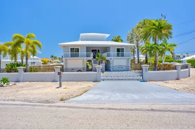 437 Laguna Avenue, Key Largo, FL 33037 - Photo 2