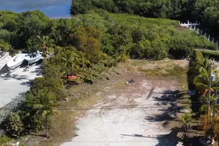 207 Stirrup Key Blvd, Marathon, FL 33050 - Photo 1