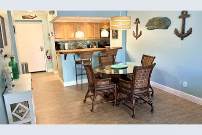 88500 Overseas Highway #APT 108, Upper Sugarloaf Key, FL 33070 - Photo 2