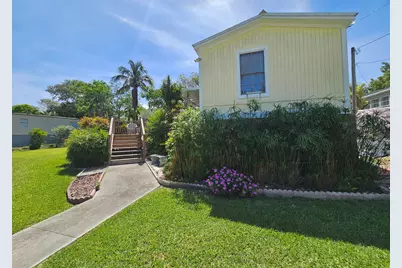 917 Plantation Road, Key Largo, FL 33037 - Photo 2