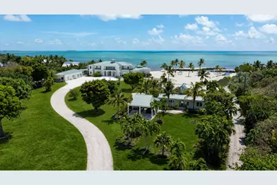 88835 & 88845 Old Highway, Upper Sugarloaf Key, FL 33070 - Photo 32