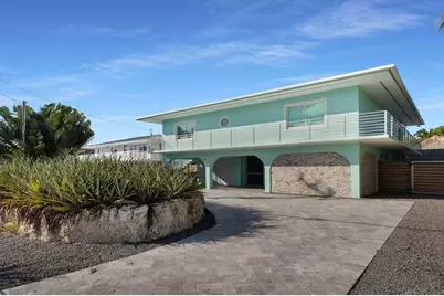 232 W Seaview Drive, Duck Key, FL 33050 - Photo 16