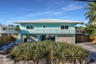 232 W Seaview Drive, Duck Key, FL 33050 - Photo 1
