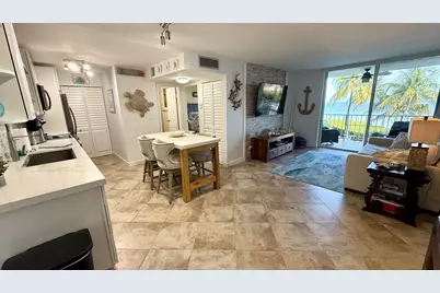 88500 Overseas Highway #Apt 317, Tavernier, FL 33070 - Photo 12