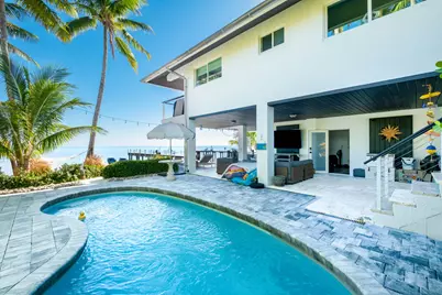 75071 Overseas Highway, Upper Sugarloaf Key, FL 33036 - Photo 28