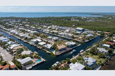 483 Bahia Avenue, Key Largo, FL 33037 - Photo 12