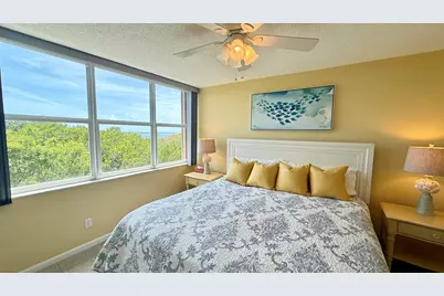 88500 Overseas Highway #APT 424, Upper Sugarloaf Key, FL 33070 - Photo 8