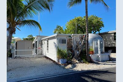 6099 Overseas Highway #36E, Marathon, FL 33050 - Photo 1