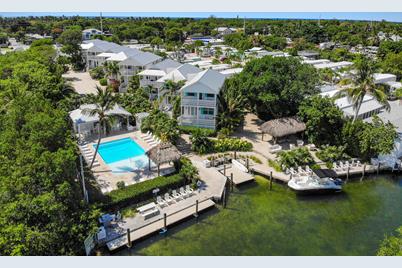 84 Johnston Avenue #1, Islamorada, FL 33036 - Photo 1