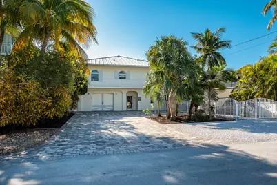 136 Plantation Shores Drive, Tavernier, FL 33070 - Photo 1