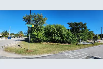 Bk 24 Lt 2 Pandorea Lane, Big Pine Key, FL 33043 - Photo 1