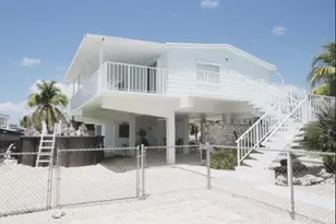 158 Blue Harbor Dr, Tavernier, FL 33070 - Photo 1