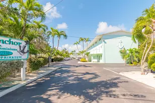 92550 Overseas Hwy, Tavernier, FL 33070 - Photo 1