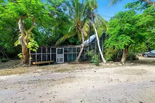103 Tree Ln, Key Largo, FL 33070 - Photo 1