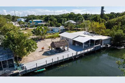 215 Anne Bonny Drive, Key Largo, FL 33037 - Photo 1