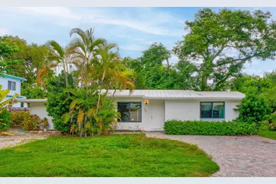 446 Largo Avenue, Key Largo, FL 33037 - Photo 1