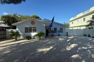 8 North End Rd, Key Largo, FL 33037 - Photo 1