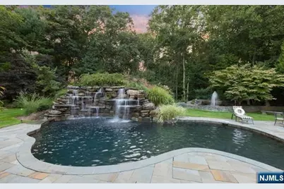 51 Chestnut Ridge Road, Saddle River, NJ 07458 - Photo 34