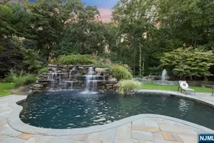 51 Chestnut Ridge Rd, Saddle River, NJ 07458 - Photo 34