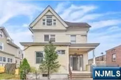 452 Minton Place, Orange, NJ 07050 - Photo 1