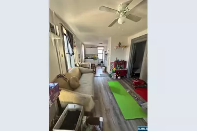 72 Lawrence Street, Hackensack, NJ 07601 - Photo 10