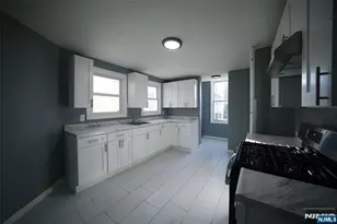 889 16th St, Newark, NJ 07108 - Photo 24