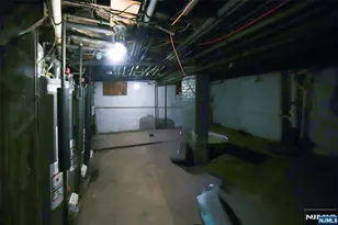 889 16th St, Newark, NJ 07108 - Photo 28