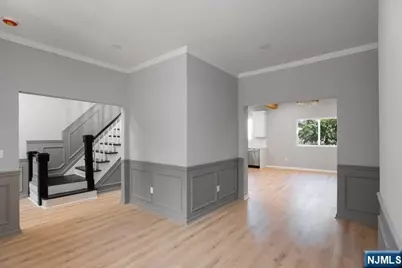 4 Van Houten Avenue, Jersey City, NJ 07305 - Photo 6