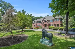 1123 Pines Lake Dr, Wayne, NJ 07470 - Photo 2